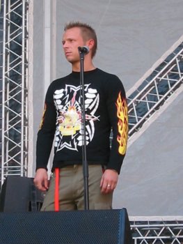 100-0025_IMG.jpg